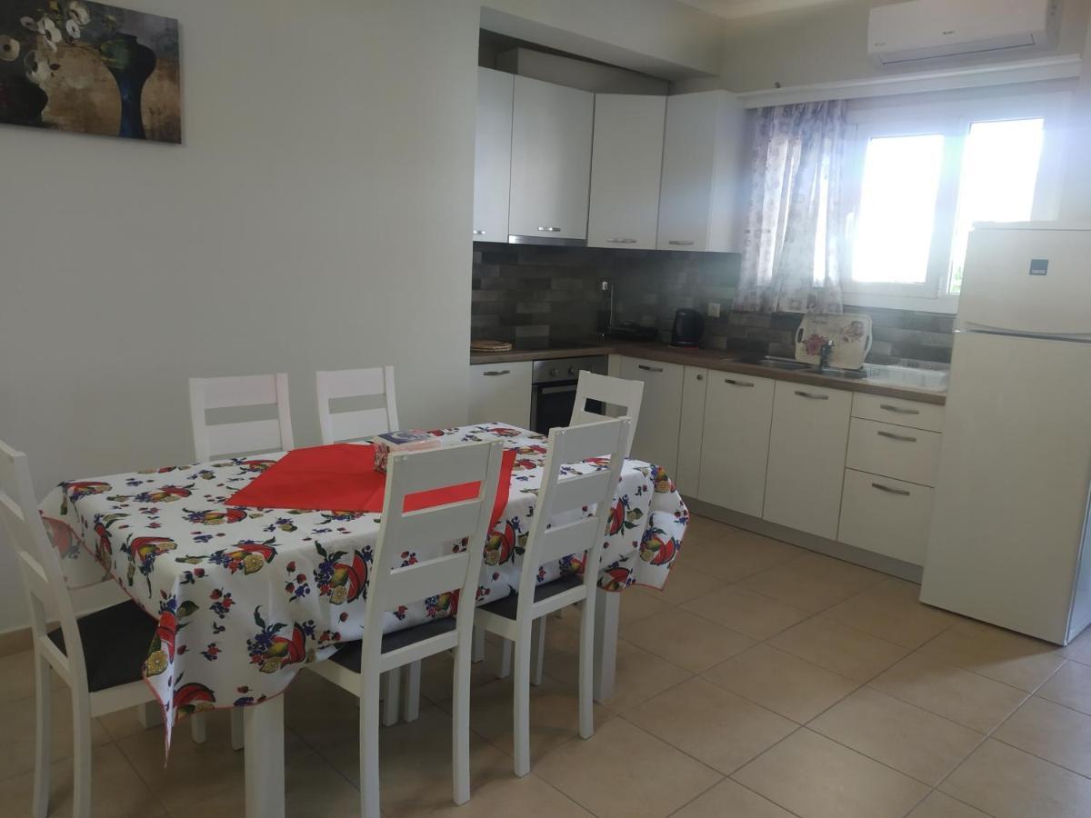 Ismene Apartment *