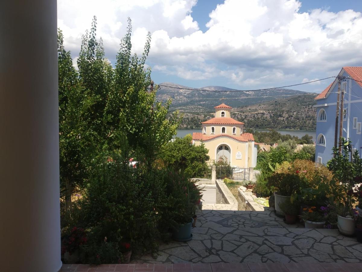 Ismene * Argostoli (Kefalonia)
